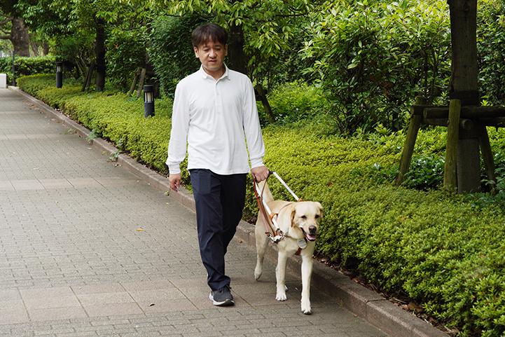 当社ヘルスキーパーと盲導犬