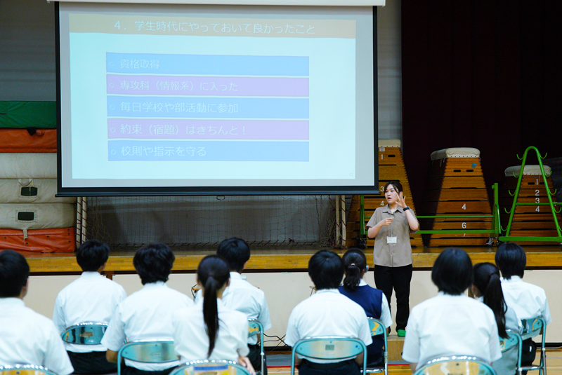 上田直佳 登壇の様子2