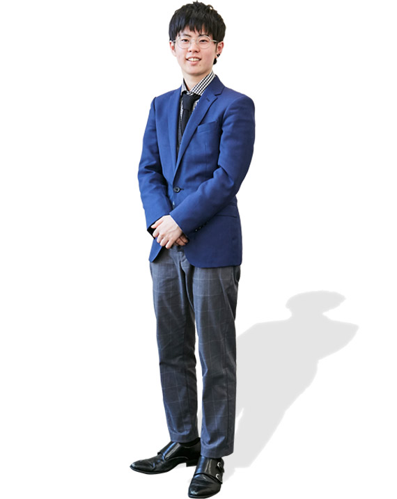 槇岡綾世 全身画像