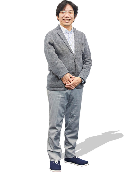 土肥真人 全身画像